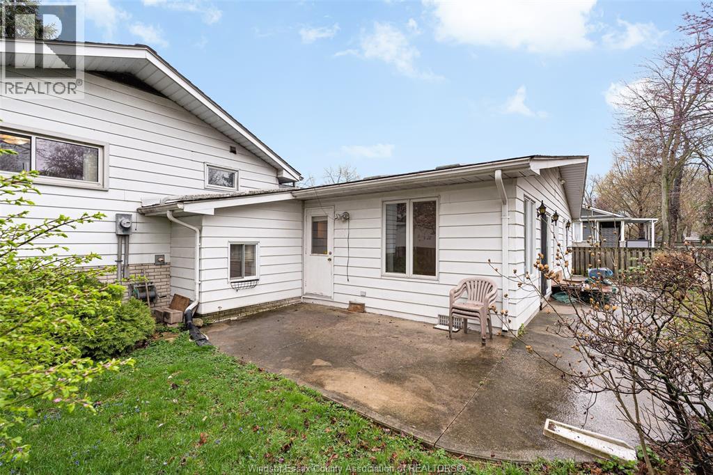 313 Barry Avenue, Tecumseh, Ontario  N8N 2G2 - Photo 7 - 26008575