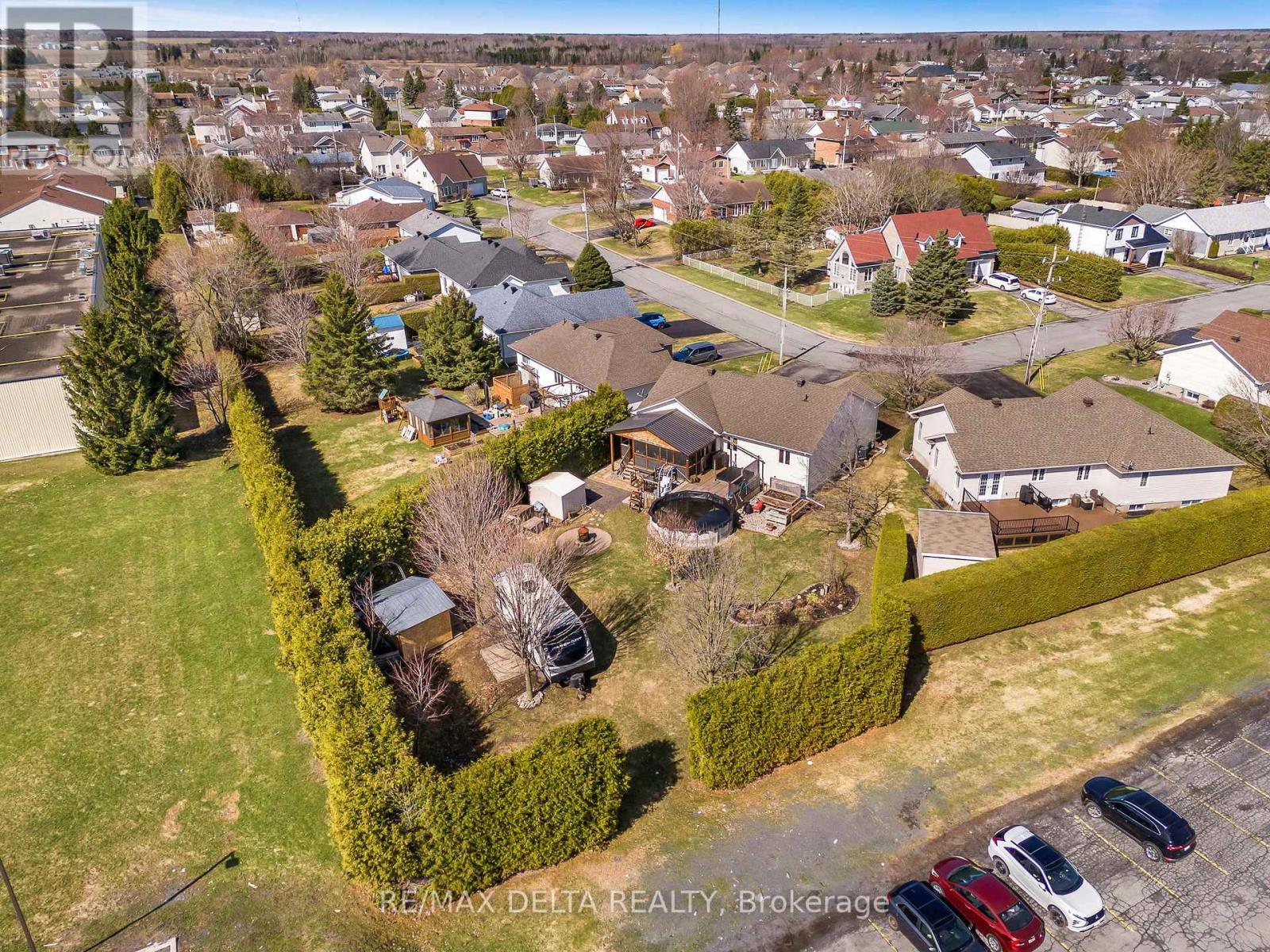 677 Ste Marie Street, Casselman, Ontario  K0A 1M0 - Photo 40 - X12947604