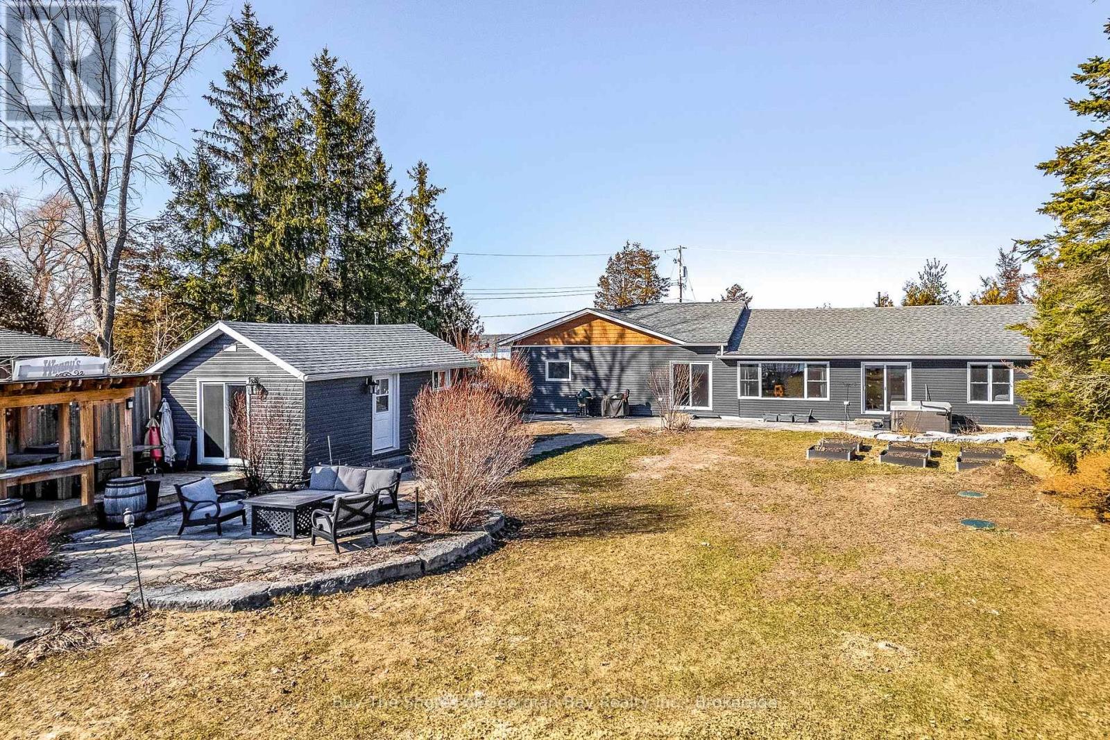 17 Wilcox Road, Tay, Ontario  L4S 2H3 - Photo 2 - S13019356