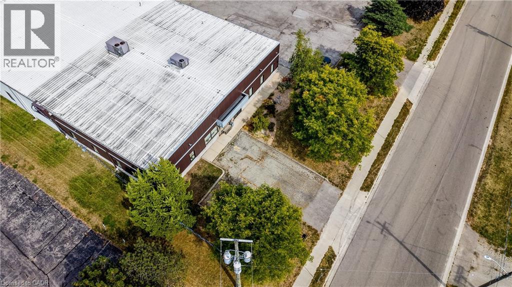 136 Dearborn Place, Waterloo, Ontario  N2J 4N5 - Photo 3 - 40822163