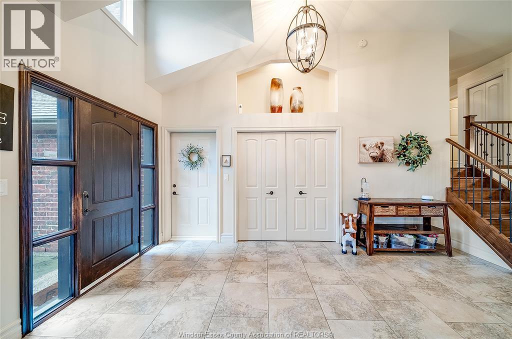 166 Woodycrest, Kingsville, Ontario  N9Y 0A4 - Photo 4 - 26008396