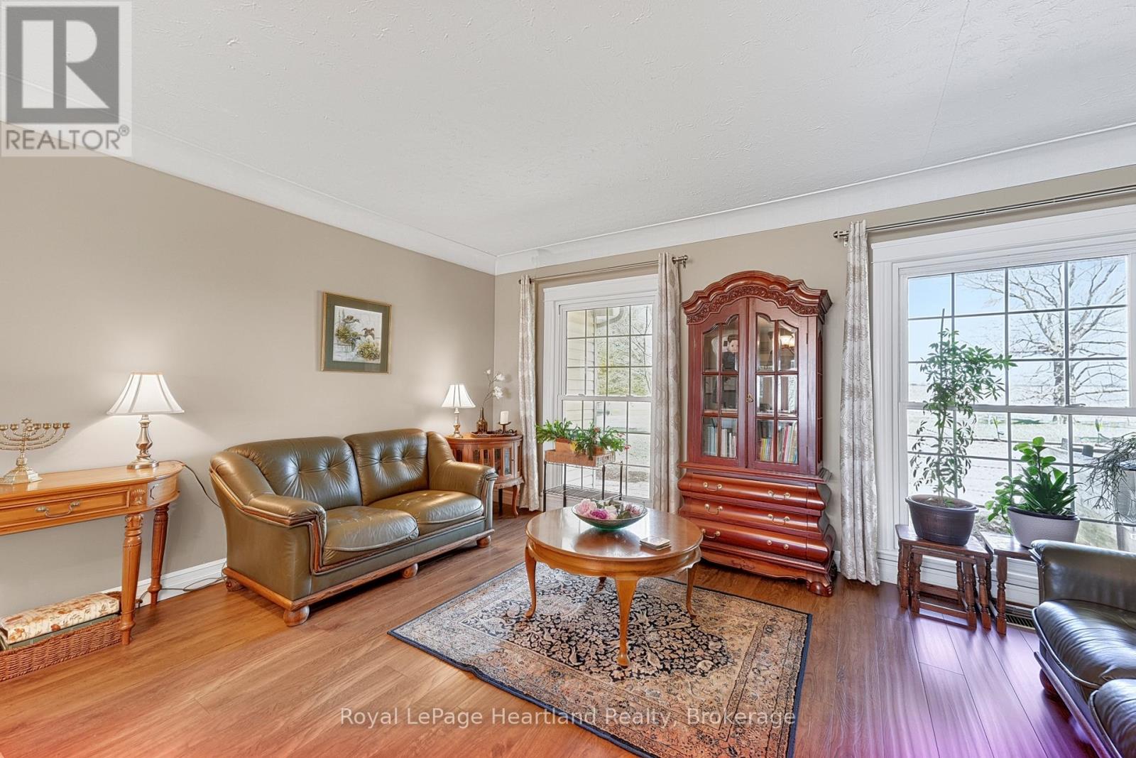 42163 Front Road, Huron East, Ontario  N0K 1W0 - Photo 15 - X13019390