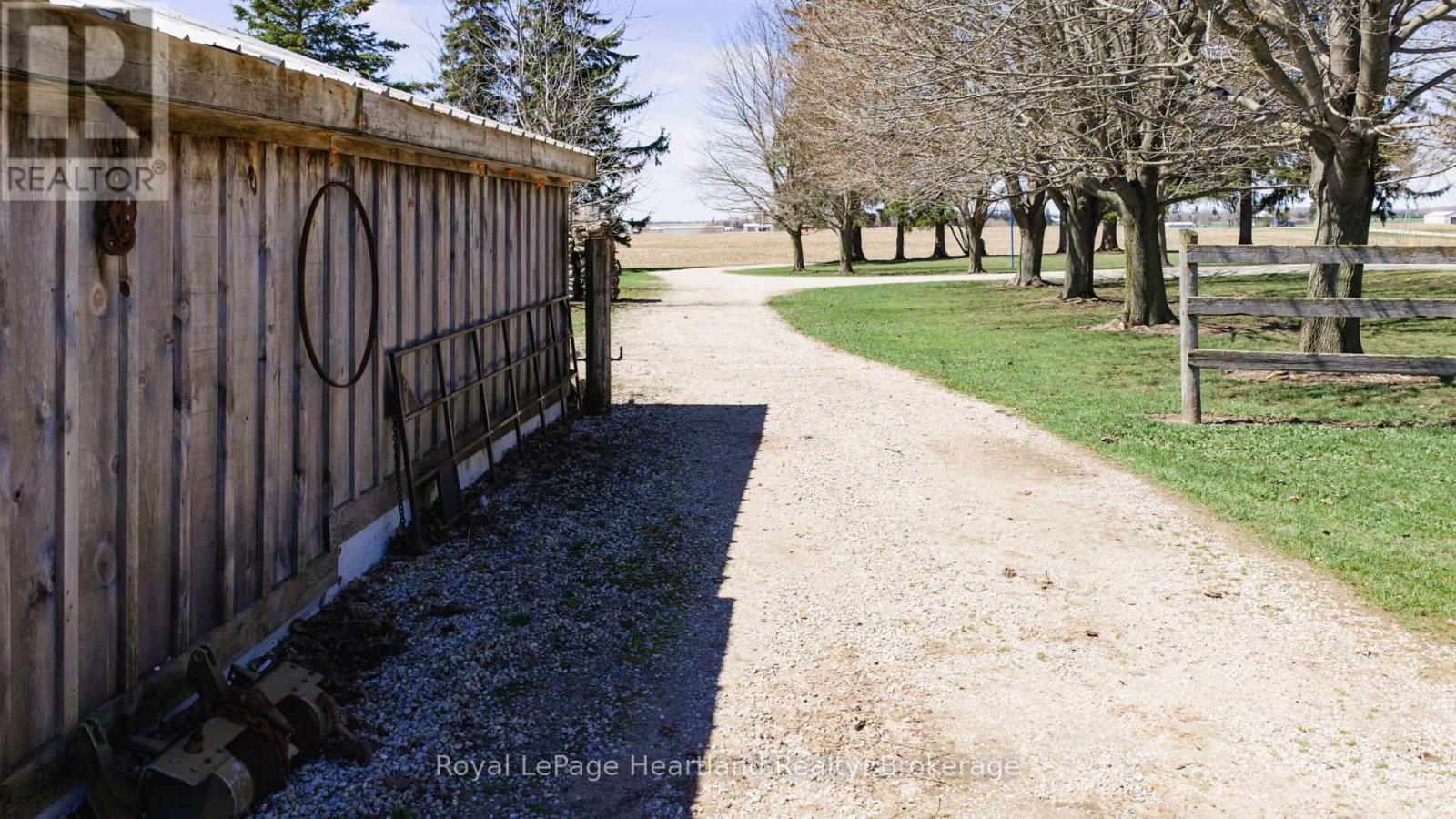 42163 Front Road, Huron East, Ontario  N0K 1W0 - Photo 39 - X13019390