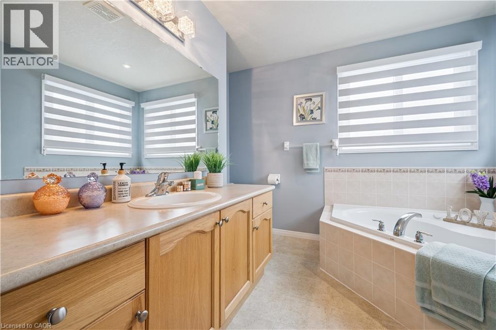 202 Sleaford Street, Waterloo, Ontario  N2J 4Z8 - Photo 32 - 40817499