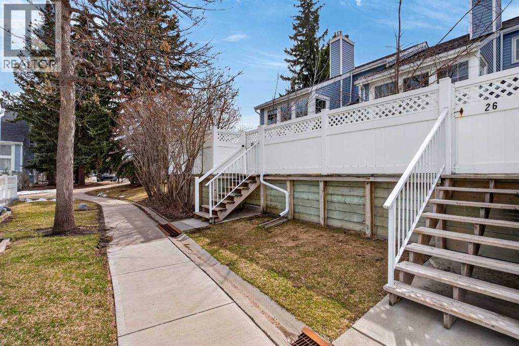 26, 28 Berwick Crescent NW, Calgary, Alberta  T3K 1Y7 - Photo 38 - A2302102
