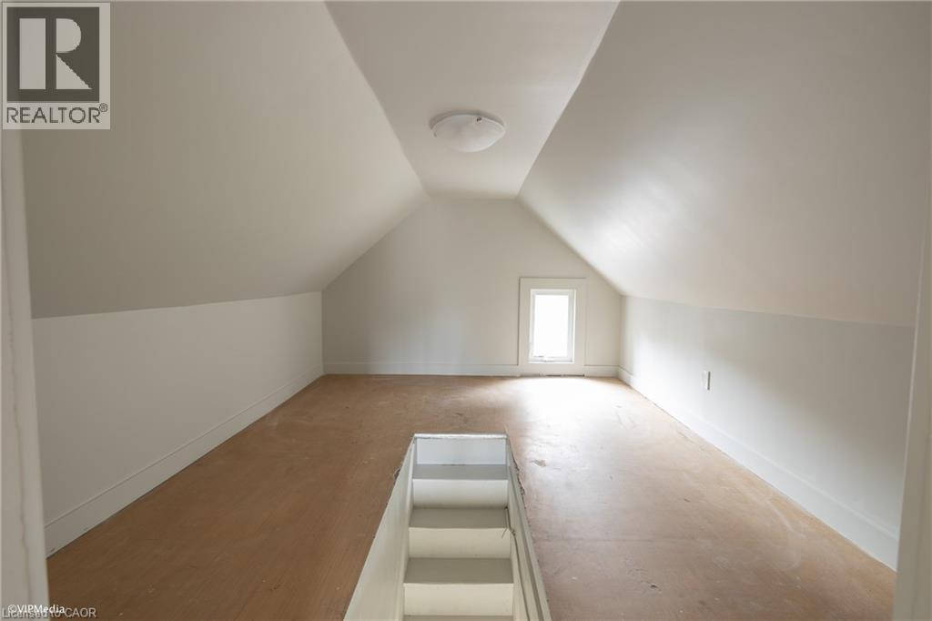 177 Regina Street N, Waterloo, Ontario  N2J 3B4 - Photo 13 - 40810459