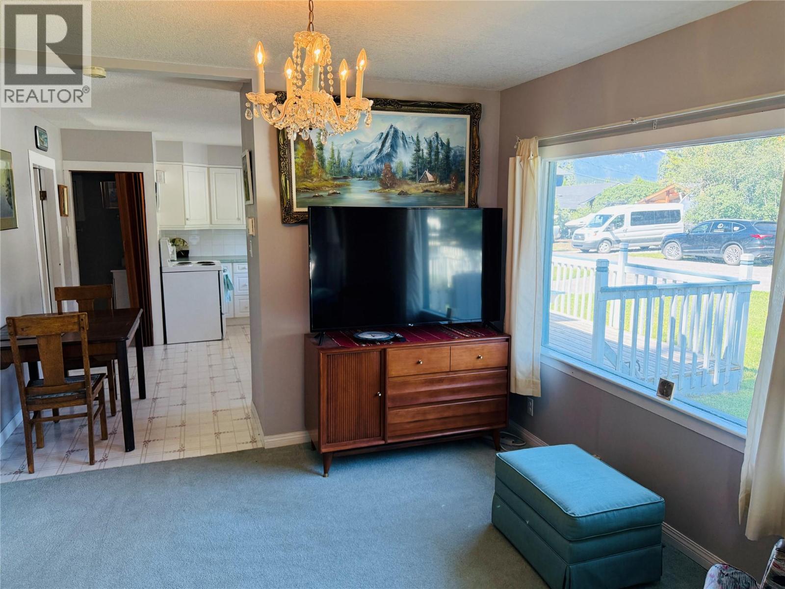 4688 Poplar Street, Windermere, British Columbia  V0B 2L2 - Photo 13 - 10357926