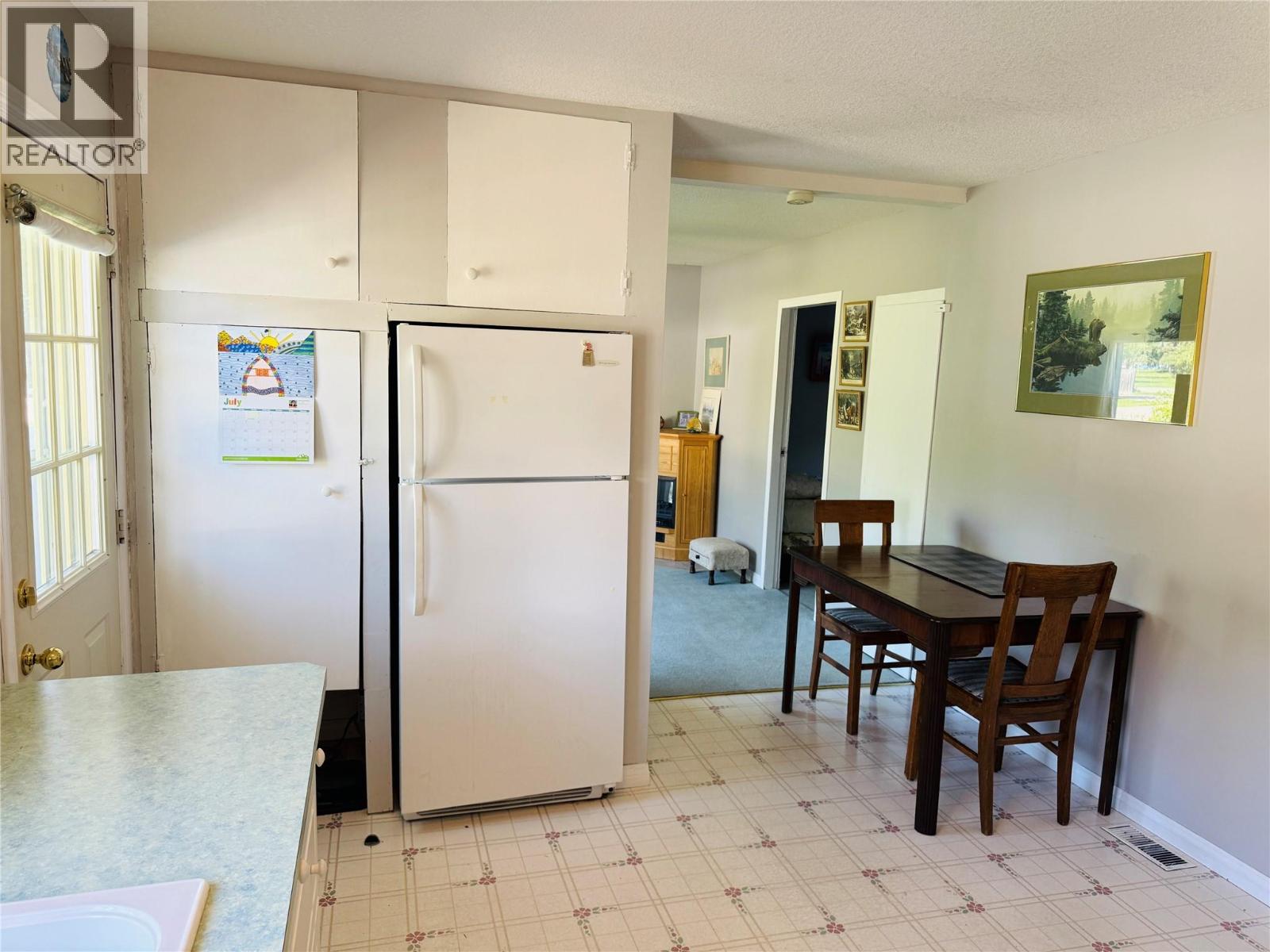 4688 Poplar Street, Windermere, British Columbia  V0B 2L2 - Photo 8 - 10357926