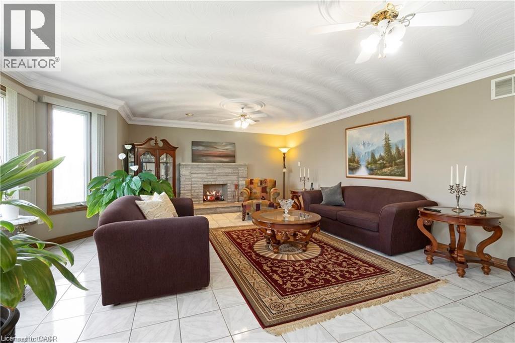 266 Sumach Drive, Burlington, Ontario  L7T 0B5 - Photo 15 - 40818345