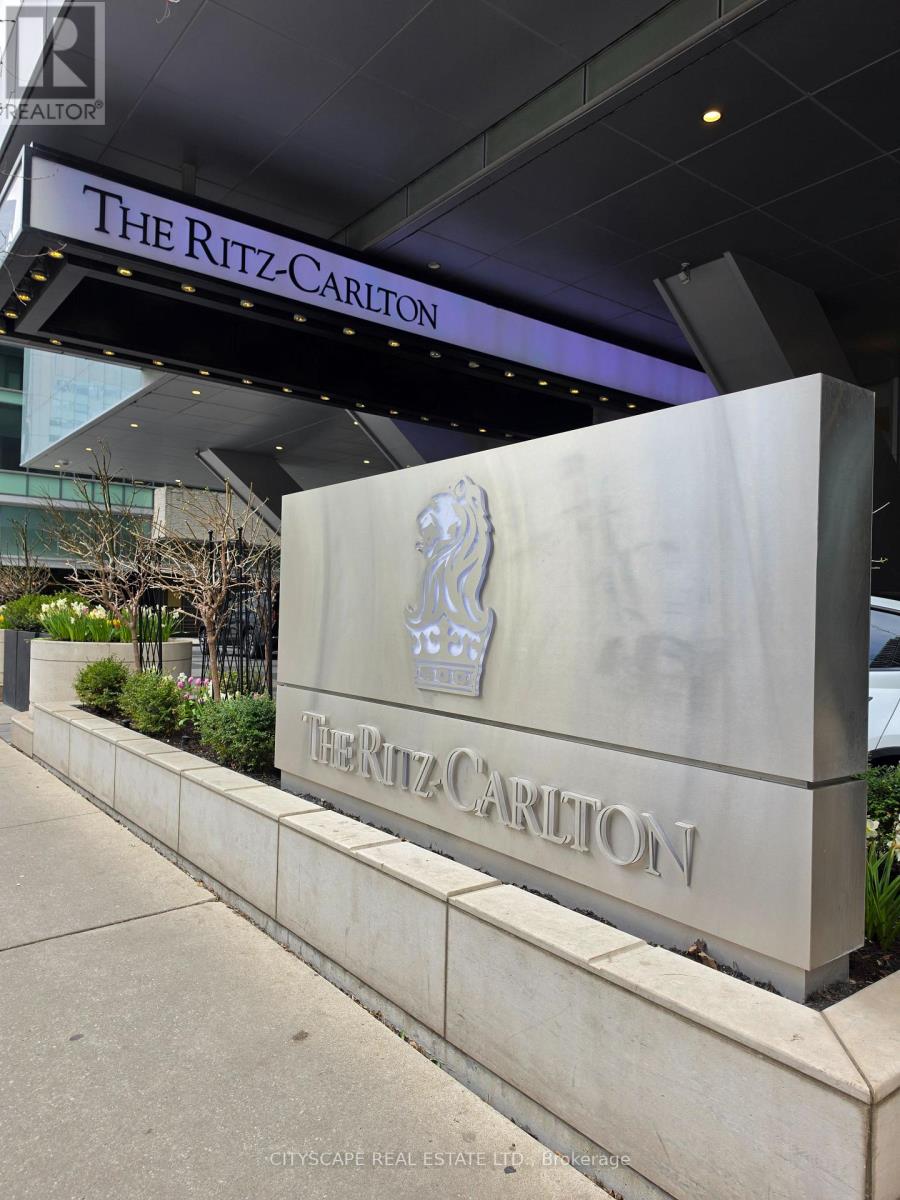 4002 - 183 WELLINGTON STREET, Toronto, Ontario