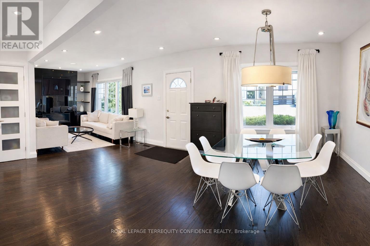 45 GLENBOROUGH PARK CRESCENT, Toronto, Ontario