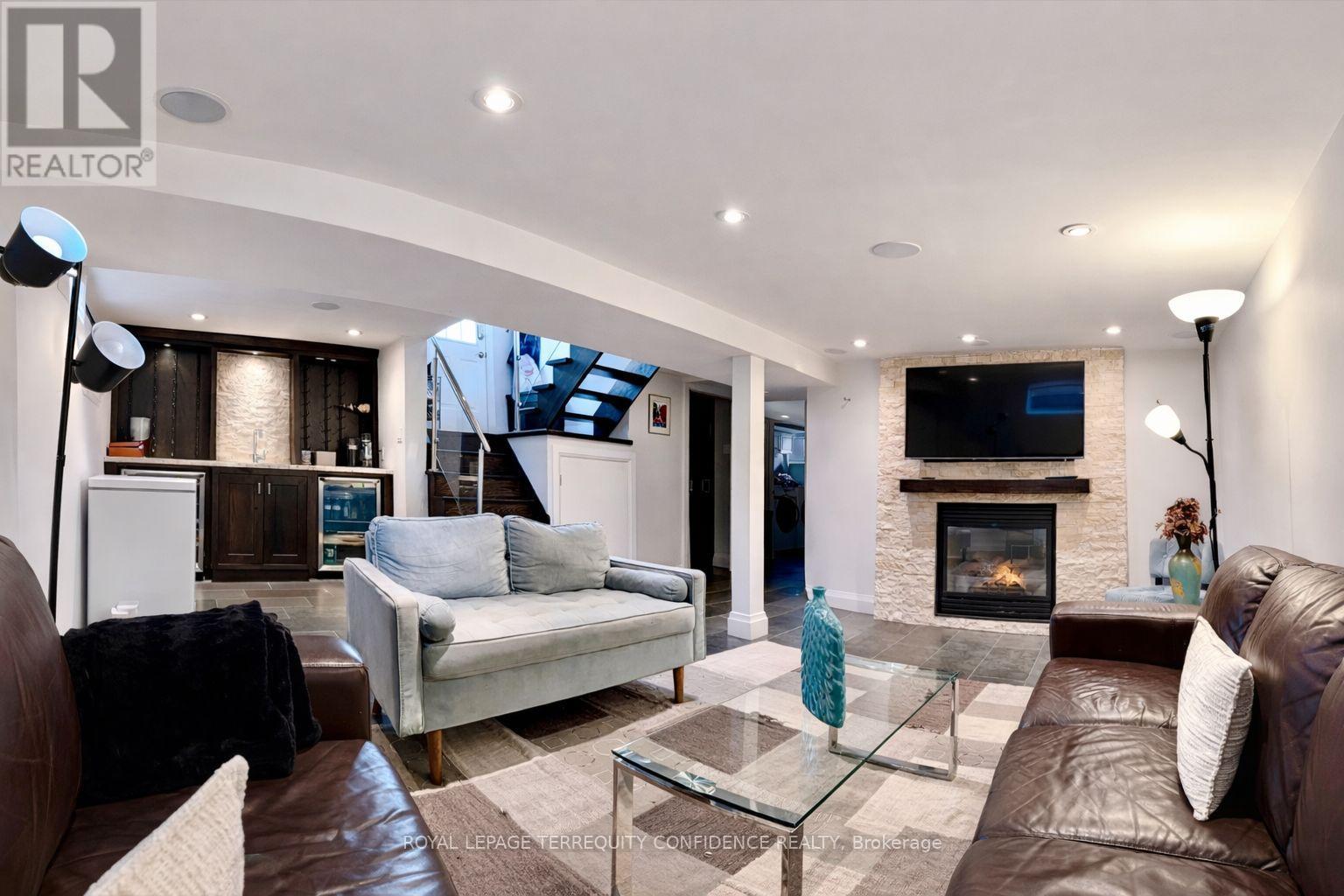 45 Glenborough Park Crescent, Toronto, Ontario  M2R 2G4 - Photo 25 - C13019236