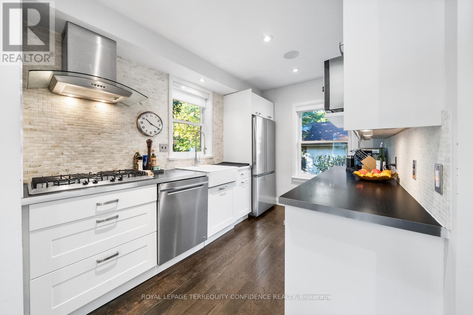 45 Glenborough Park Crescent, Toronto, Ontario  M2R 2G4 - Photo 4 - C13019236