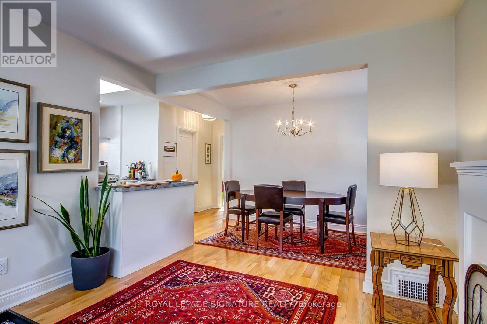 3 Kenrae Road, Toronto, Ontario  M4G 1X9 - Photo 6 - C13019306