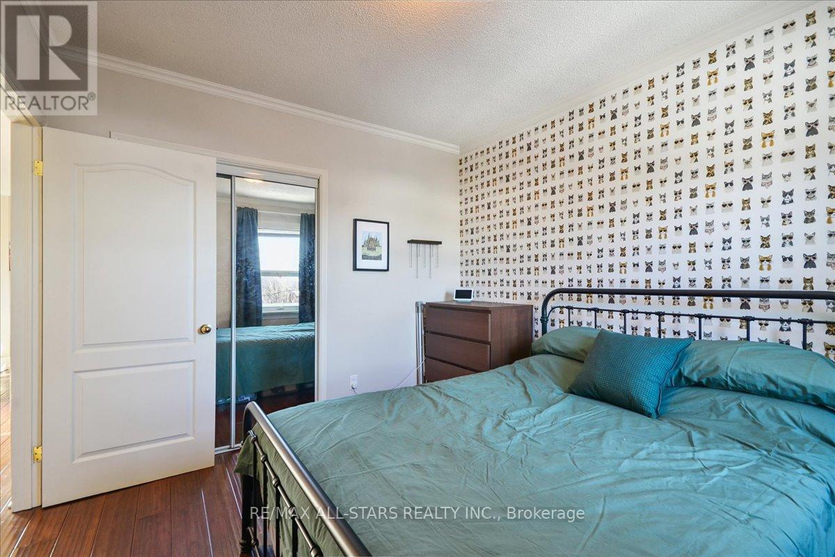 307 - 114 Vaughan Road, Toronto, Ontario  M6C 2M1 - Photo 17 - C13019350