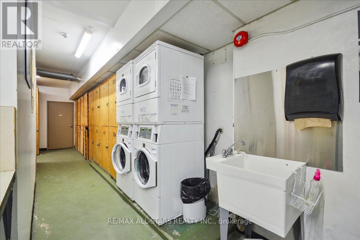 307 - 114 Vaughan Road, Toronto, Ontario  M6C 2M1 - Photo 31 - C13019350