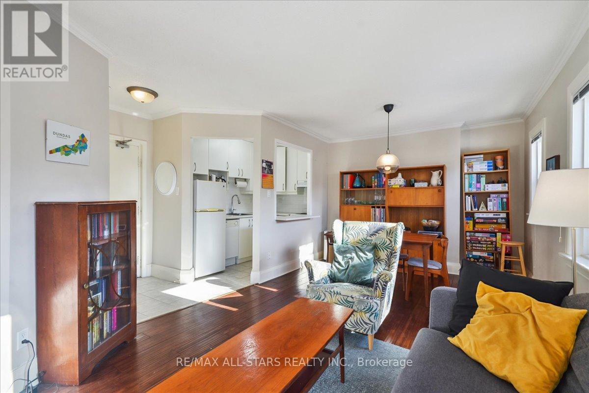 307 - 114 Vaughan Road, Toronto, Ontario  M6C 2M1 - Photo 8 - C13019350