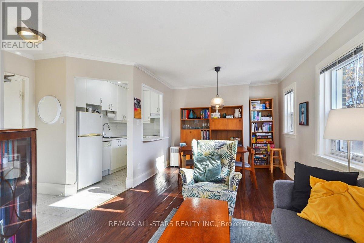 307 - 114 Vaughan Road, Toronto, Ontario  M6C 2M1 - Photo 9 - C13019350