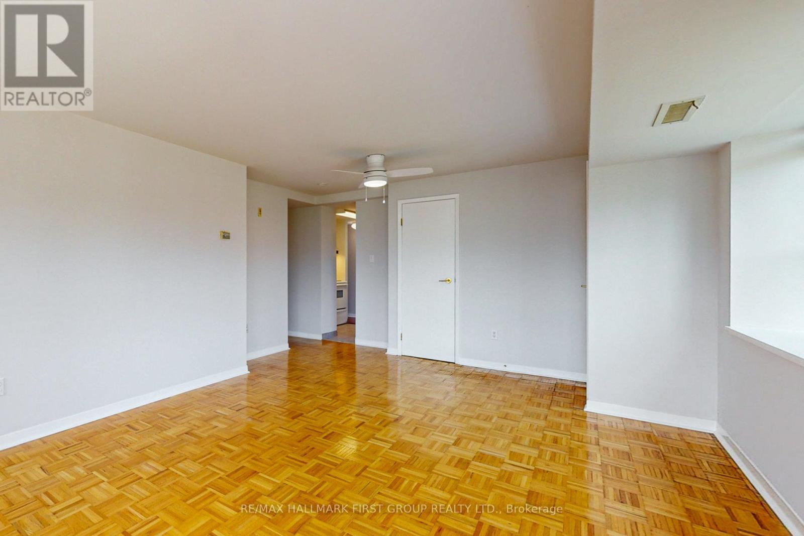 304 - 8 Oxford Street, Toronto, Ontario  M5T 1N9 - Photo 10 - C13019354