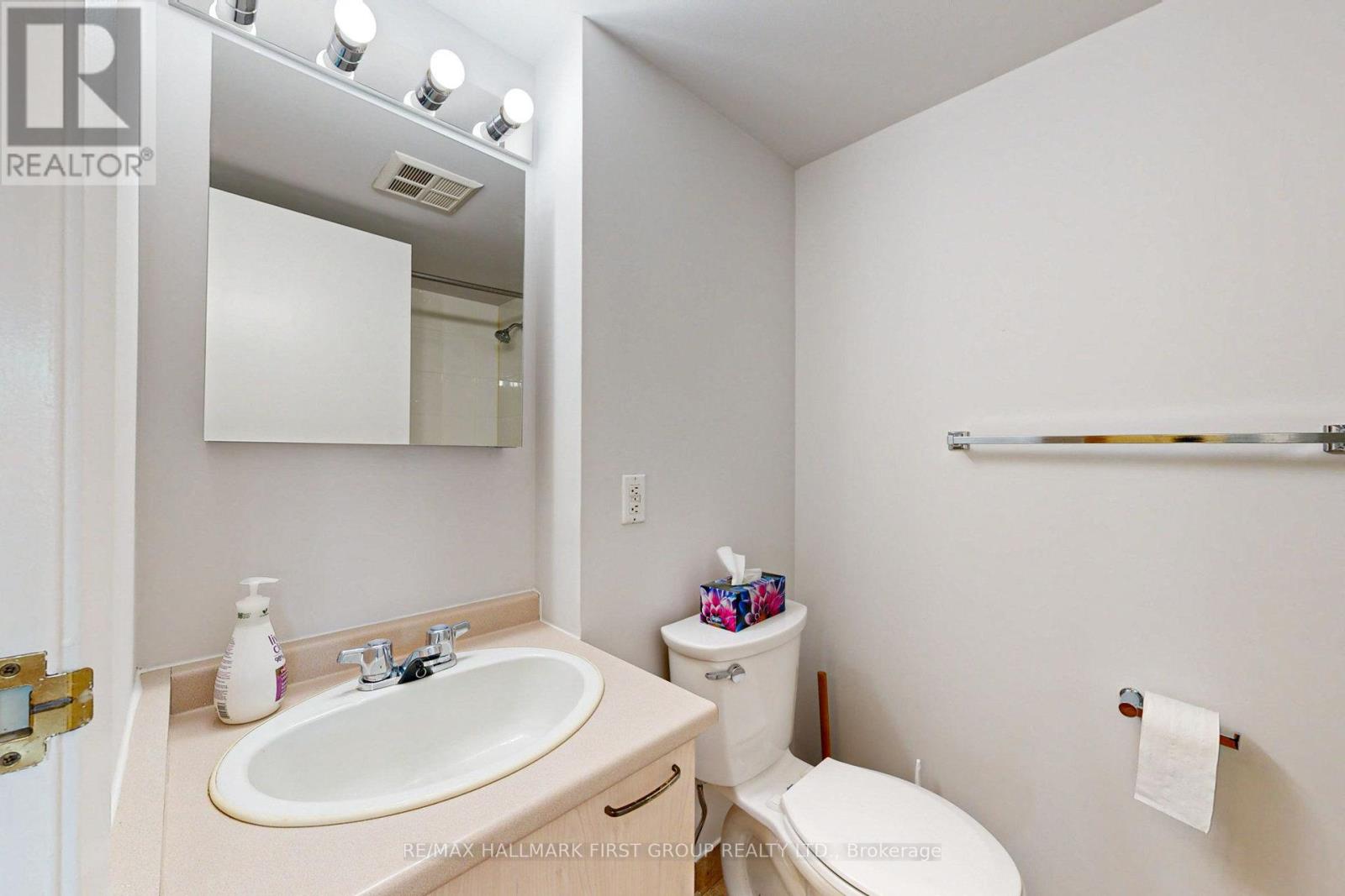 304 - 8 Oxford Street, Toronto, Ontario  M5T 1N9 - Photo 31 - C13019354