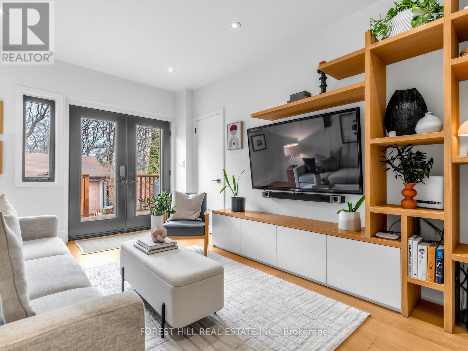 351 Montrose Avenue, Toronto, Ontario  M6G 3G9 - Photo 16 - C13019392