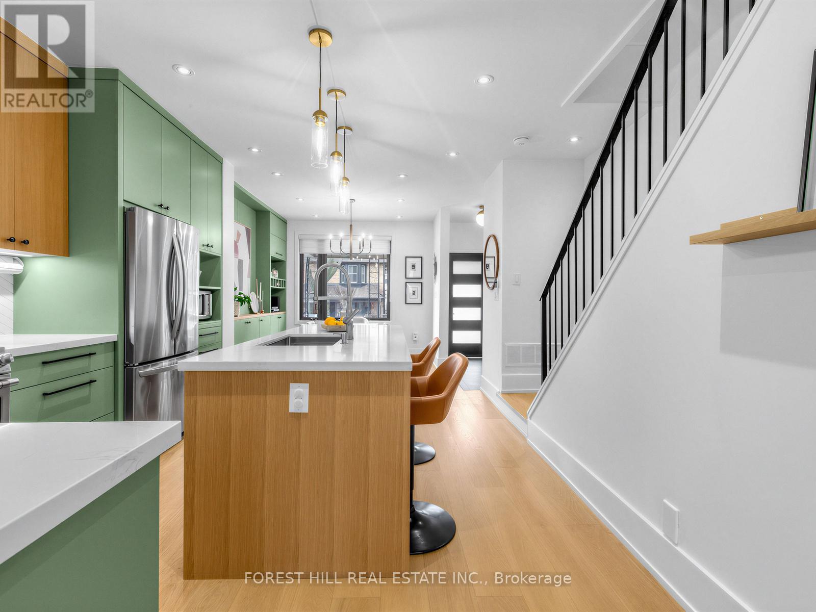 351 Montrose Avenue, Toronto, Ontario  M6G 3G9 - Photo 19 - C13019392