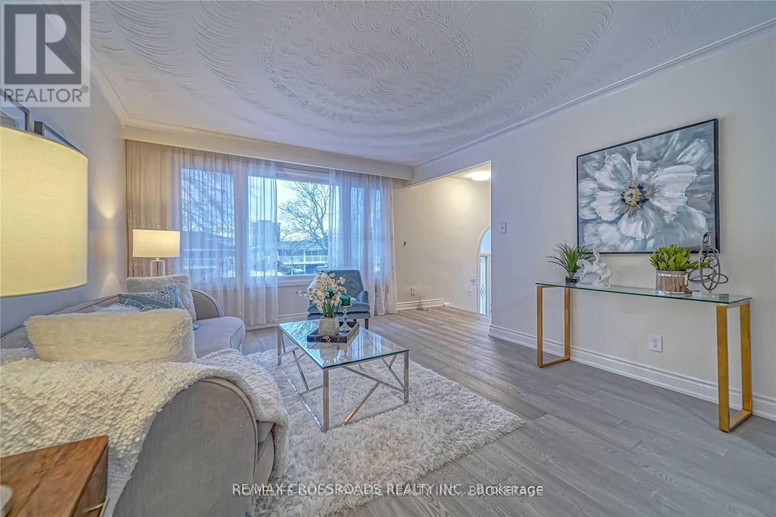 Main - 30 Pindar Crescent, Toronto, Ontario  M2J 3L4 - Photo 8 - C13019414