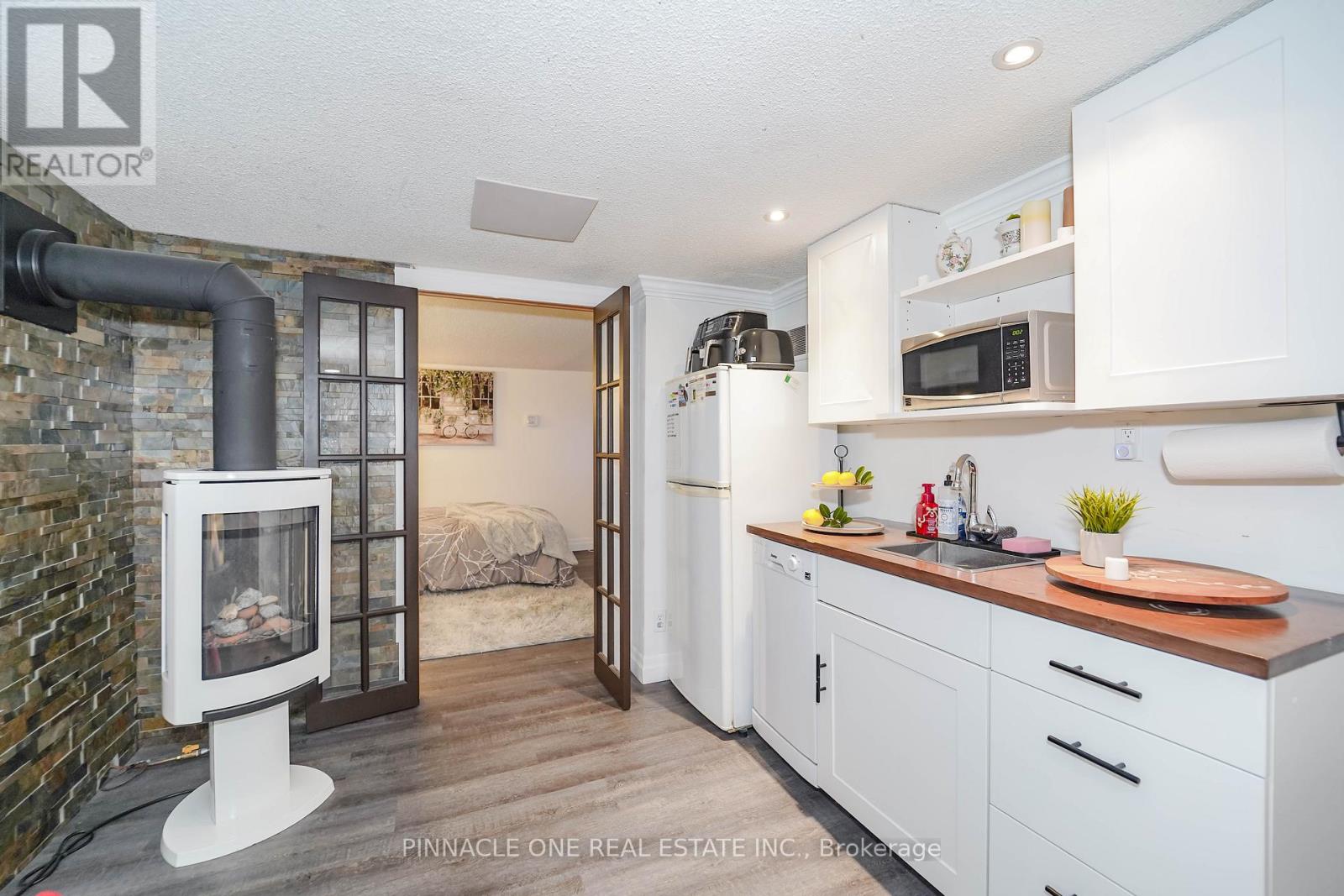 804 Byron Street S, Whitby, Ontario  L1N 4R8 - Photo 34 - E13019228