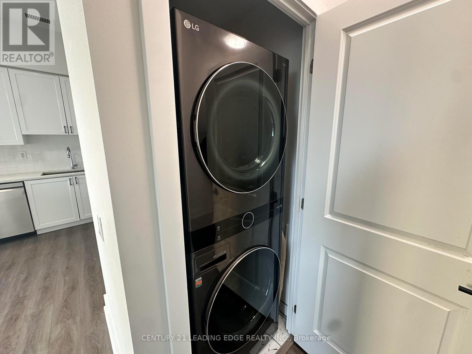 101 - 1215 Bayly Street, Pickering, Ontario  L1W 1L7 - Photo 15 - E13019250