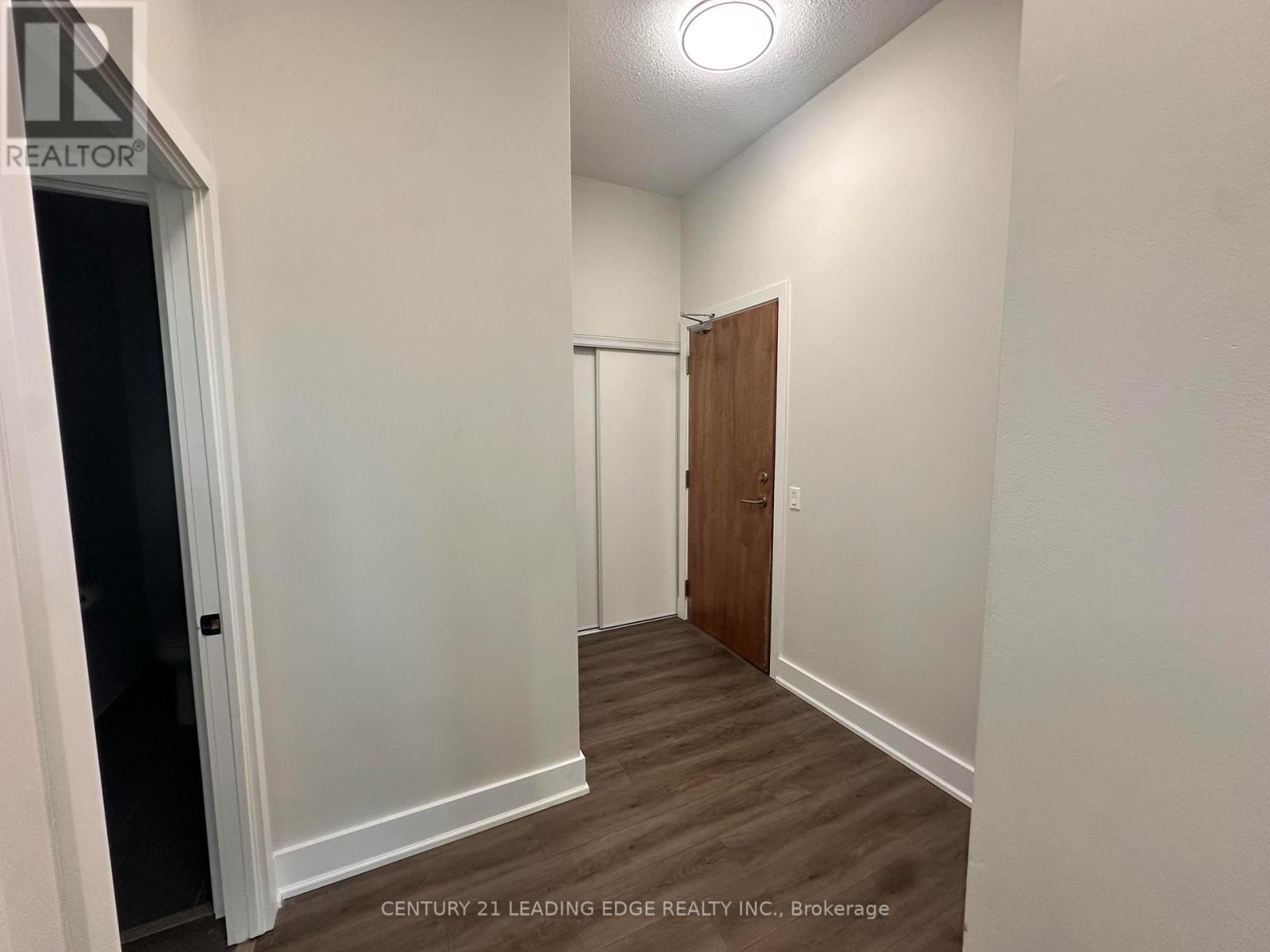 101 - 1215 Bayly Street, Pickering, Ontario  L1W 1L7 - Photo 3 - E13019250