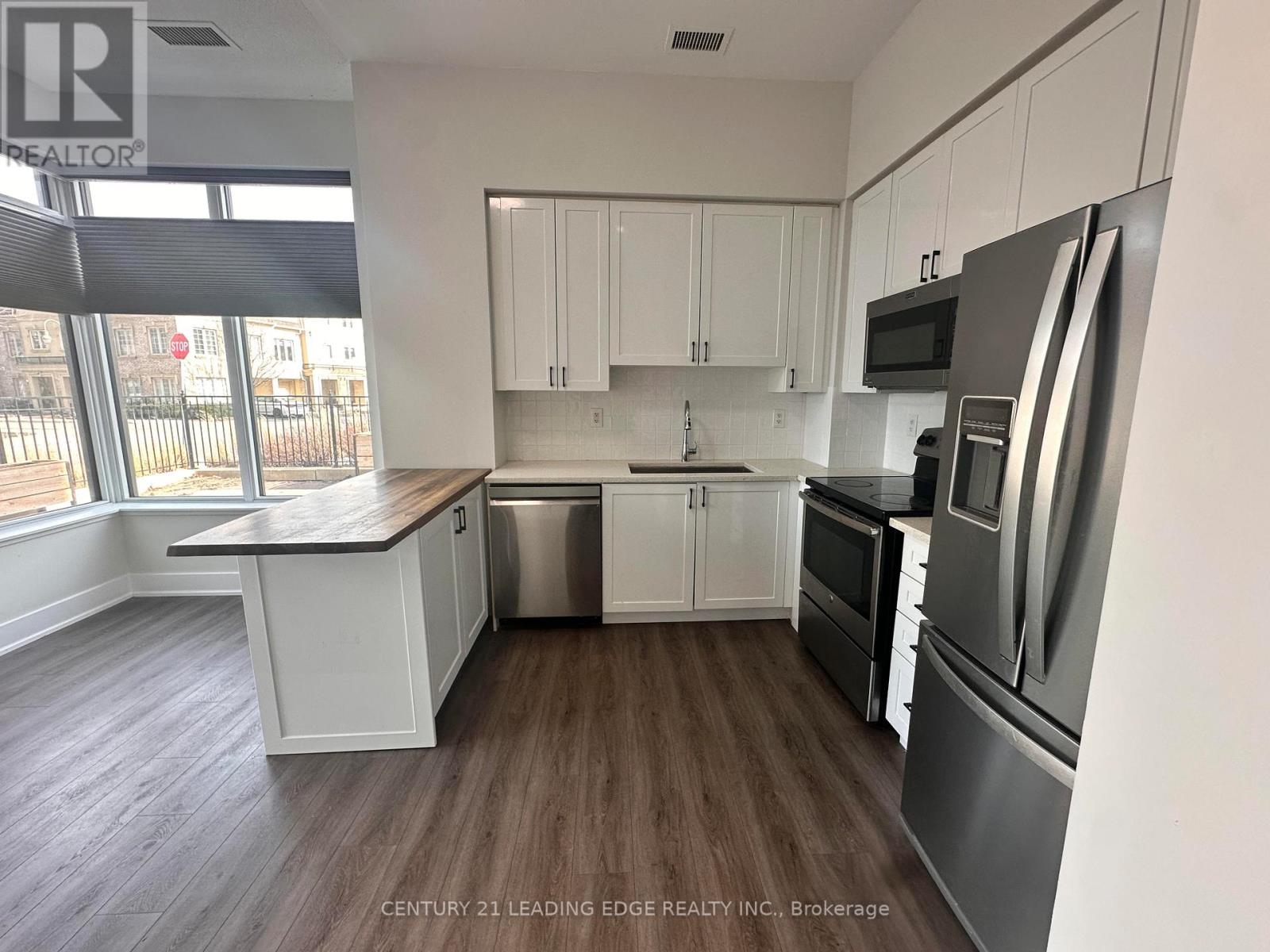 101 - 1215 Bayly Street, Pickering, Ontario  L1W 1L7 - Photo 5 - E13019250