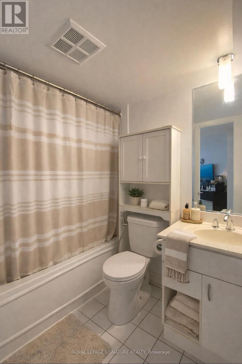 706 - 38 Lee Centre Drive, Toronto, Ontario  M1H 3J7 - Photo 4 - E13019272