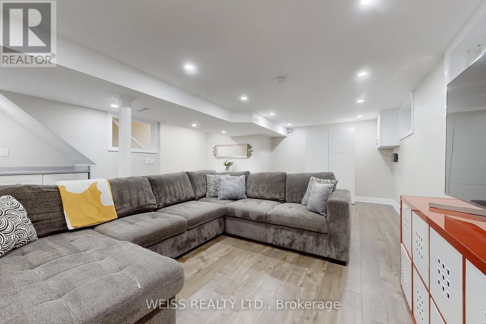 96 Tudor Glen Crescent, Toronto, Ontario  M1C 2S4 - Photo 24 - E13019286