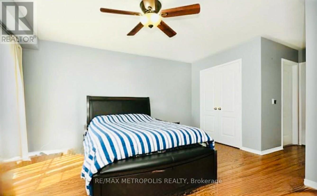 32 - 1100 Begley Street, Pickering, Ontario  L1W 4B3 - Photo 11 - E13019442