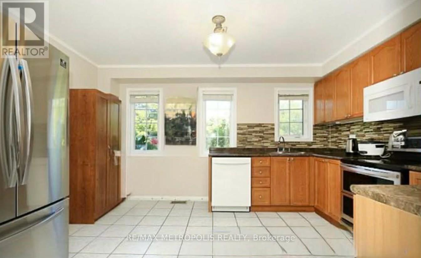 32 - 1100 Begley Street, Pickering, Ontario  L1W 4B3 - Photo 14 - E13019442