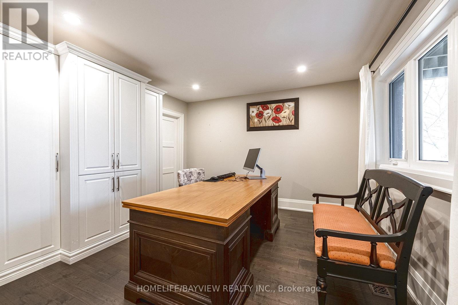 25 Whispering Pine Trail, Aurora, Ontario  L4G 5C7 - Photo 18 - N13019206