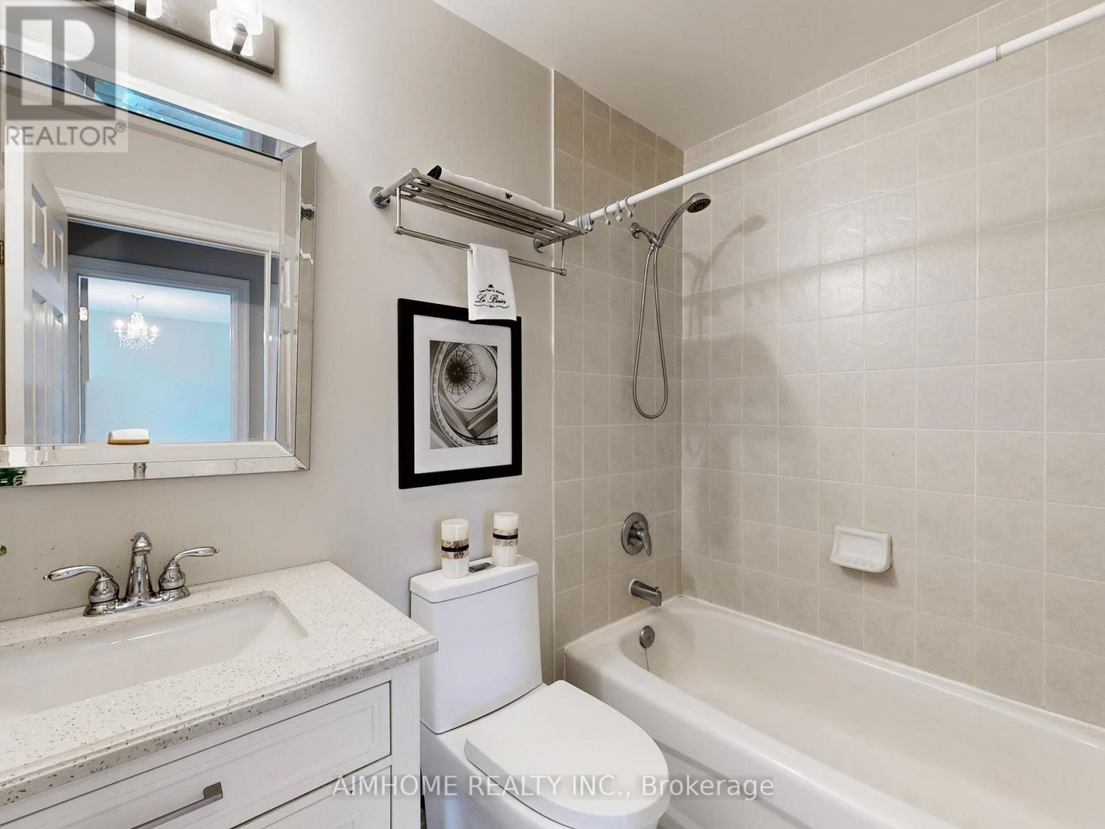 962 On Bogart Circle, Newmarket, Ontario  L3Y 8T4 - Photo 41 - N13019332