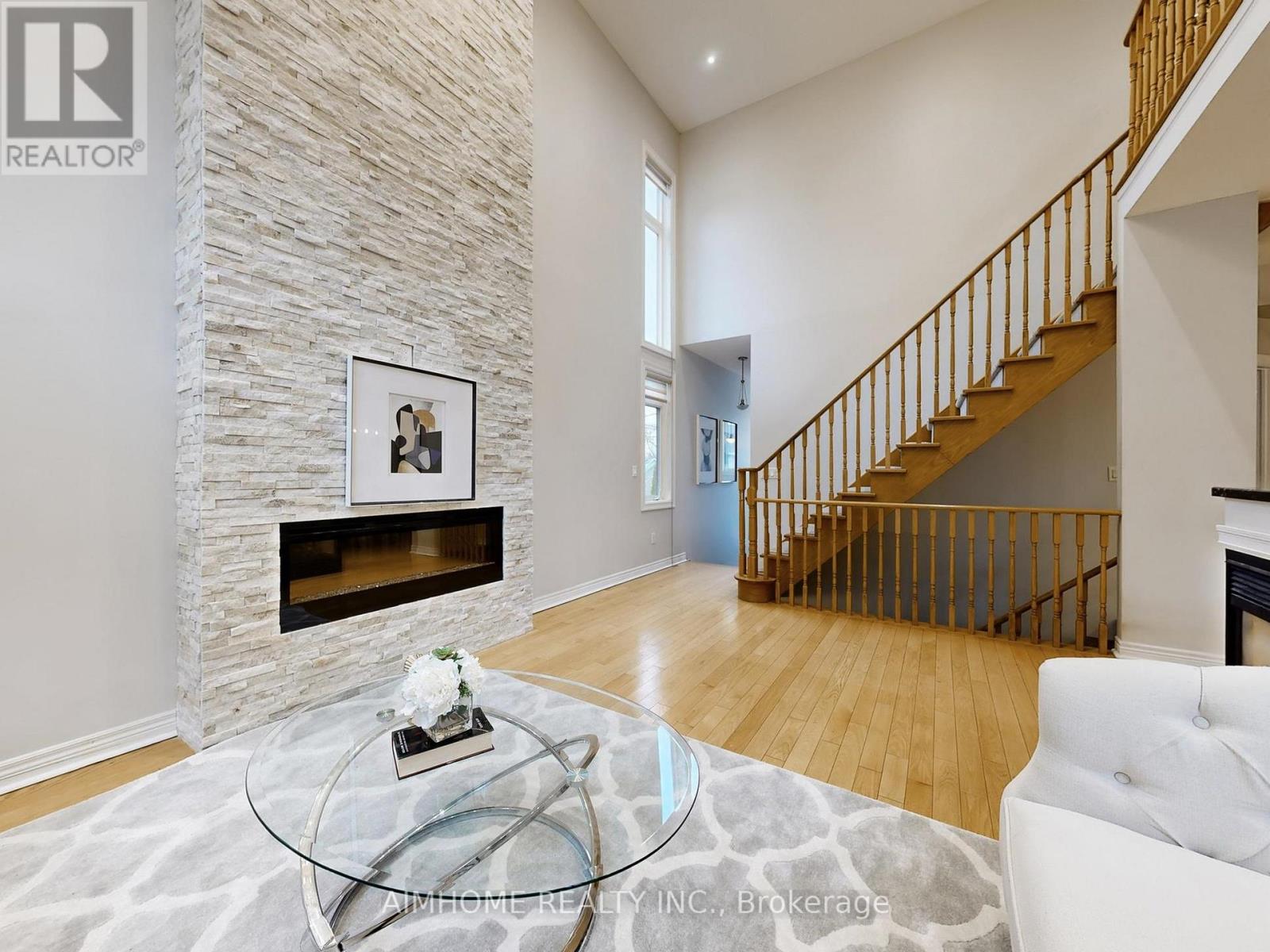 962 On Bogart Circle, Newmarket, Ontario  L3Y 8T4 - Photo 8 - N13019332