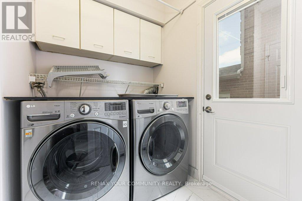 21 Millbrook Gate, Markham (Buttonville), Ontario  L3R 9C8 - Photo 13 - N13019362