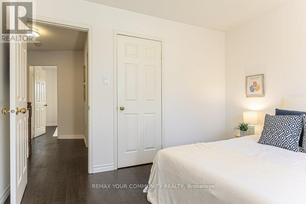 21 Millbrook Gate, Markham (Buttonville), Ontario  L3R 9C8 - Photo 20 - N13019362