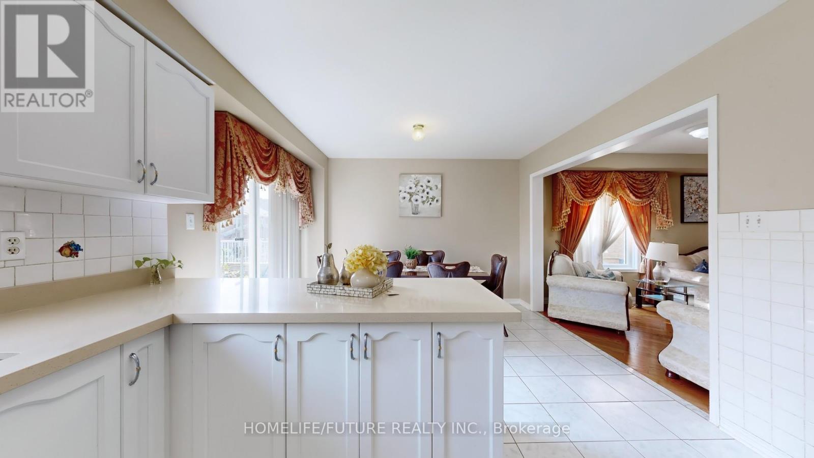 19 Charles Brown Road, Markham, Ontario  L3S 4T3 - Photo 14 - N13019366