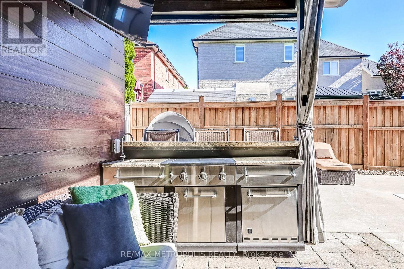 51 Babak Boulevard, Vaughan, Ontario  L4L 9A5 - Photo 50 - N13019420