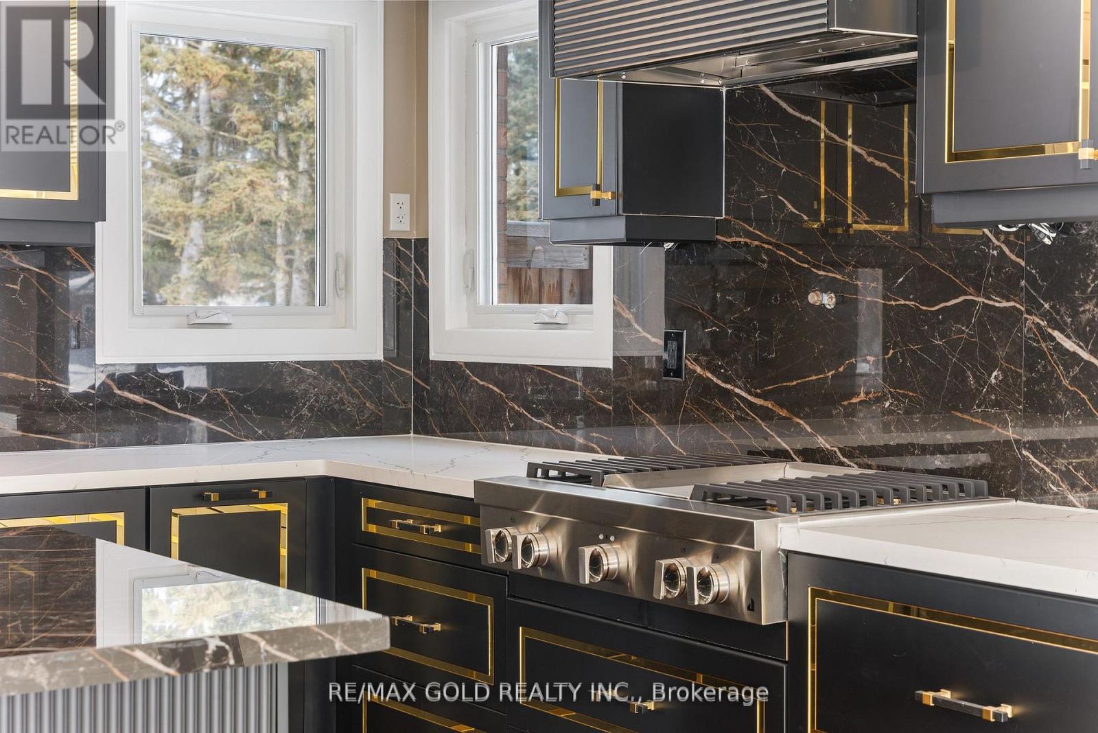 72 Goodfellow Crescent, King (Nobleton), Ontario  L0G 1N0 - Photo 21 - N13019464