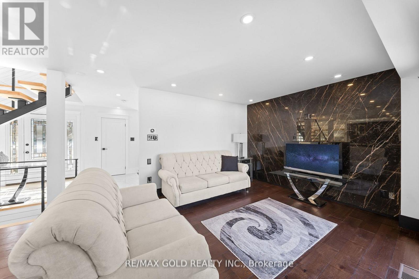 72 Goodfellow Crescent, King (Nobleton), Ontario  L0G 1N0 - Photo 26 - N13019464