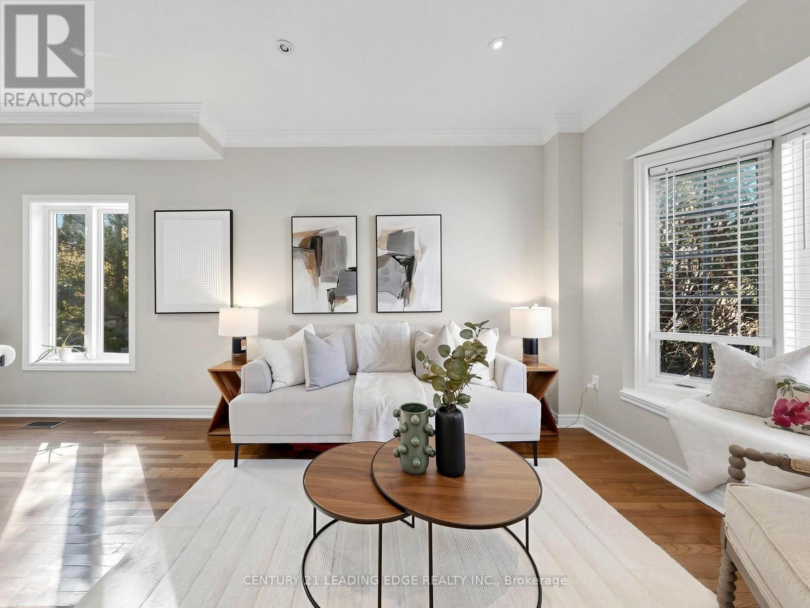 19 Fountain Court, Richmond Hill, Ontario  L4S 2K4 - Photo 6 - N13019232