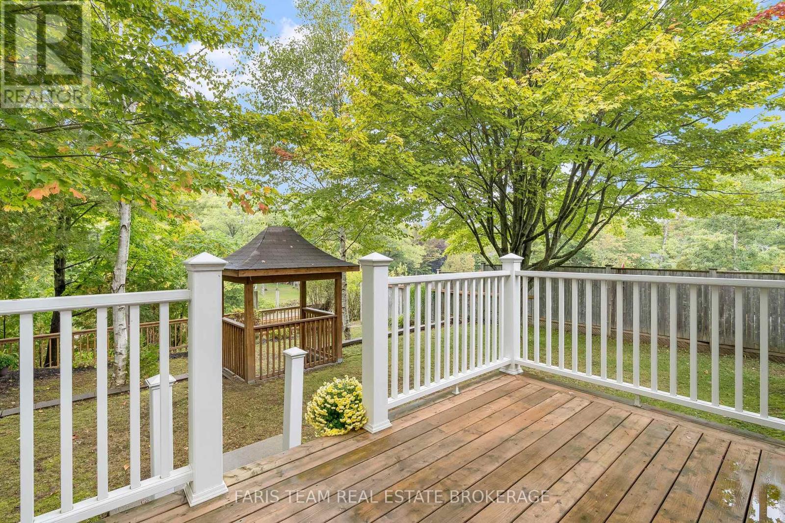 104 Knox Road E, Wasaga Beach, Ontario  L9Z 2T5 - Photo 44 - S13019178