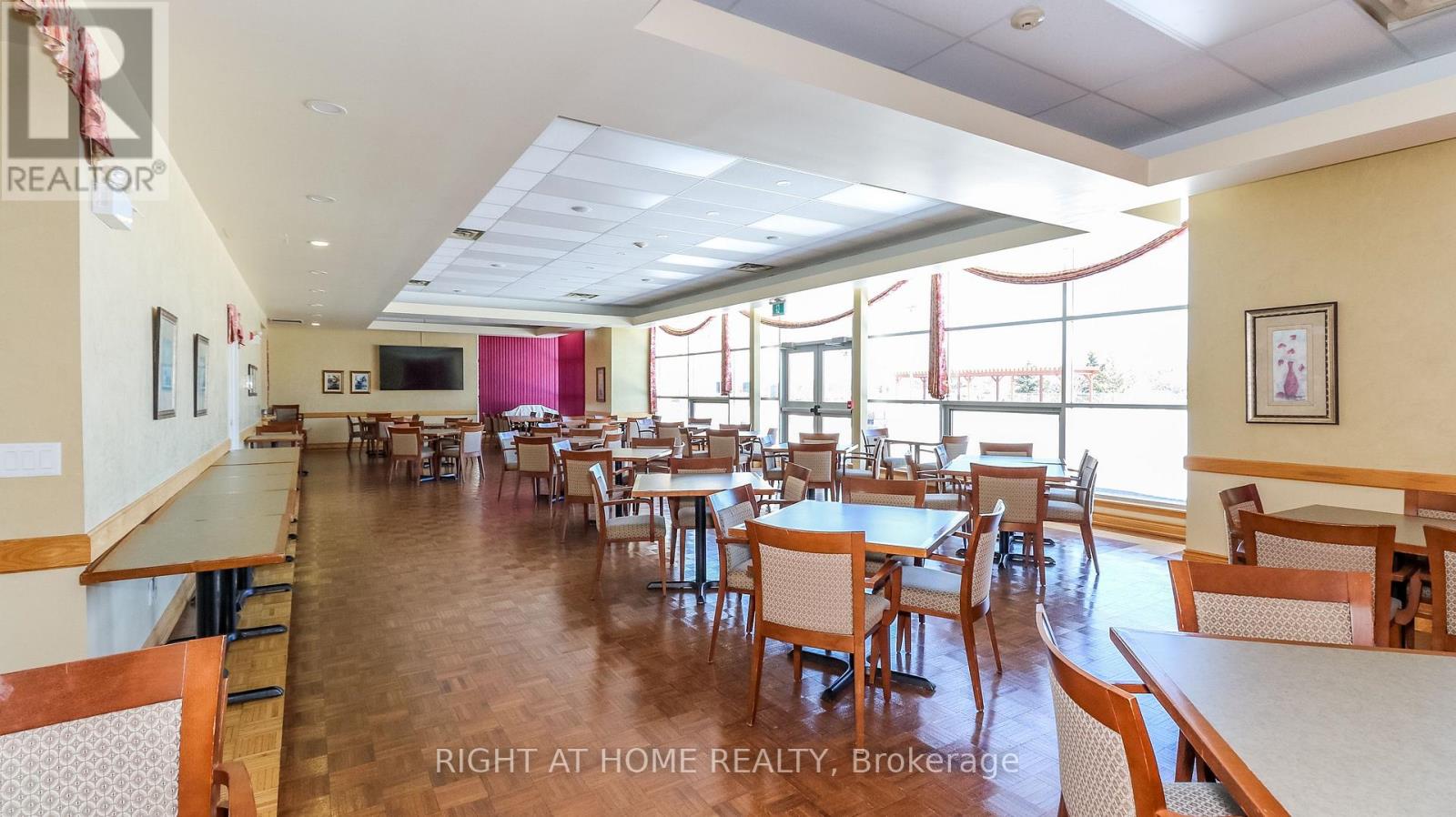 505 - 94 Dean Avenue, Barrie, Ontario  L4N 0M3 - Photo 21 - S13019454