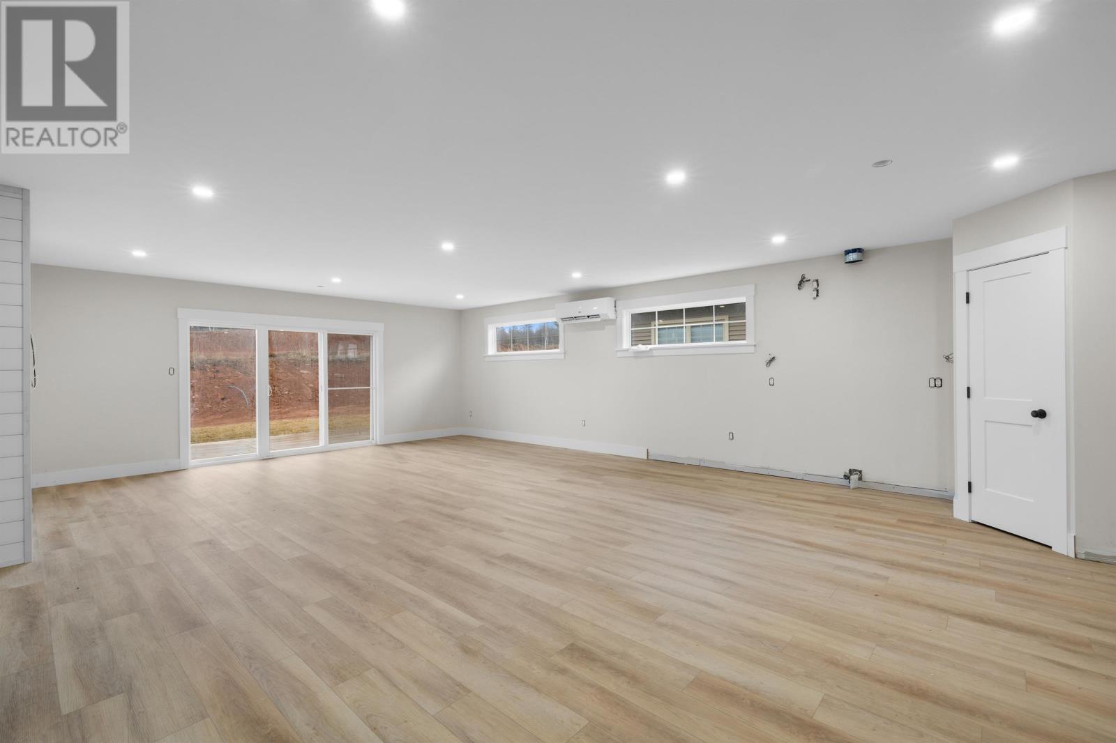 63 Alice Avenue, Charlottetown, Prince Edward Island  C1C 0V4 - Photo 3 - 202607976