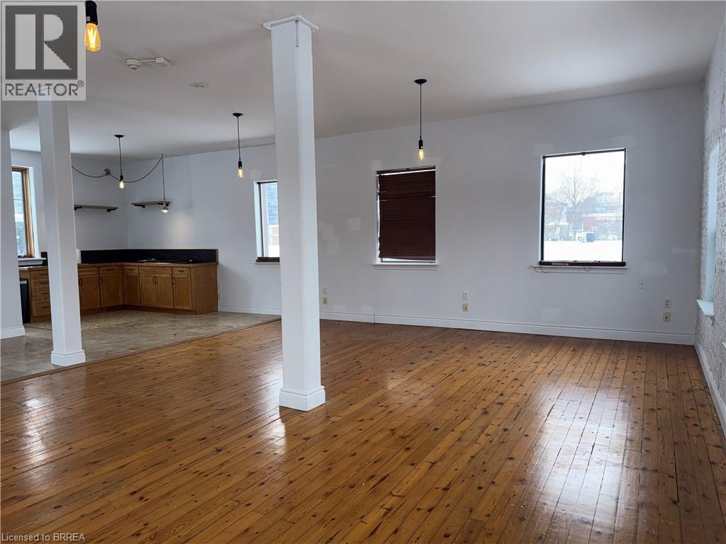 137 Nelson Street Unit# 201, Brantford, Ontario  N3S 4B5 - Photo 7 - 40801615