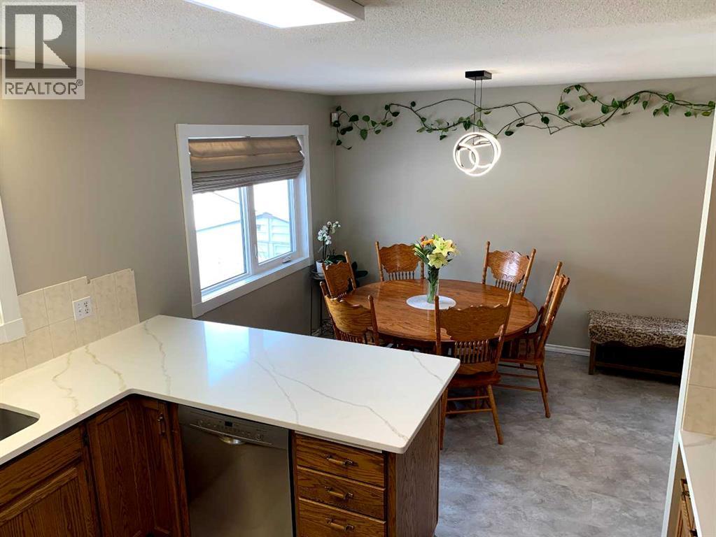 4 Blackstone Avenue, Lacombe, Alberta  T4L 1P8 - Photo 11 - A2281344